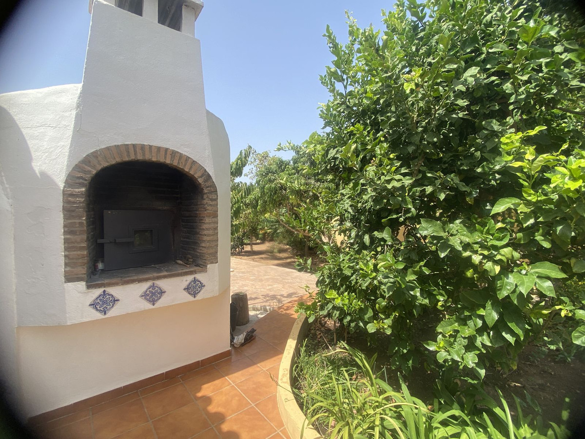 3 Bed Townhouse for sale in Elviria Costa Del Sol, Málaga, Spain