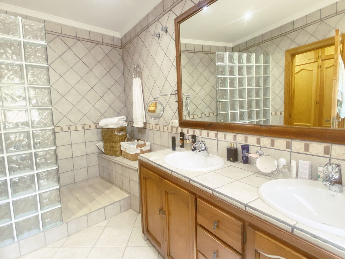 3 Bed Townhouse for sale in Elviria Costa Del Sol, Málaga, Spain