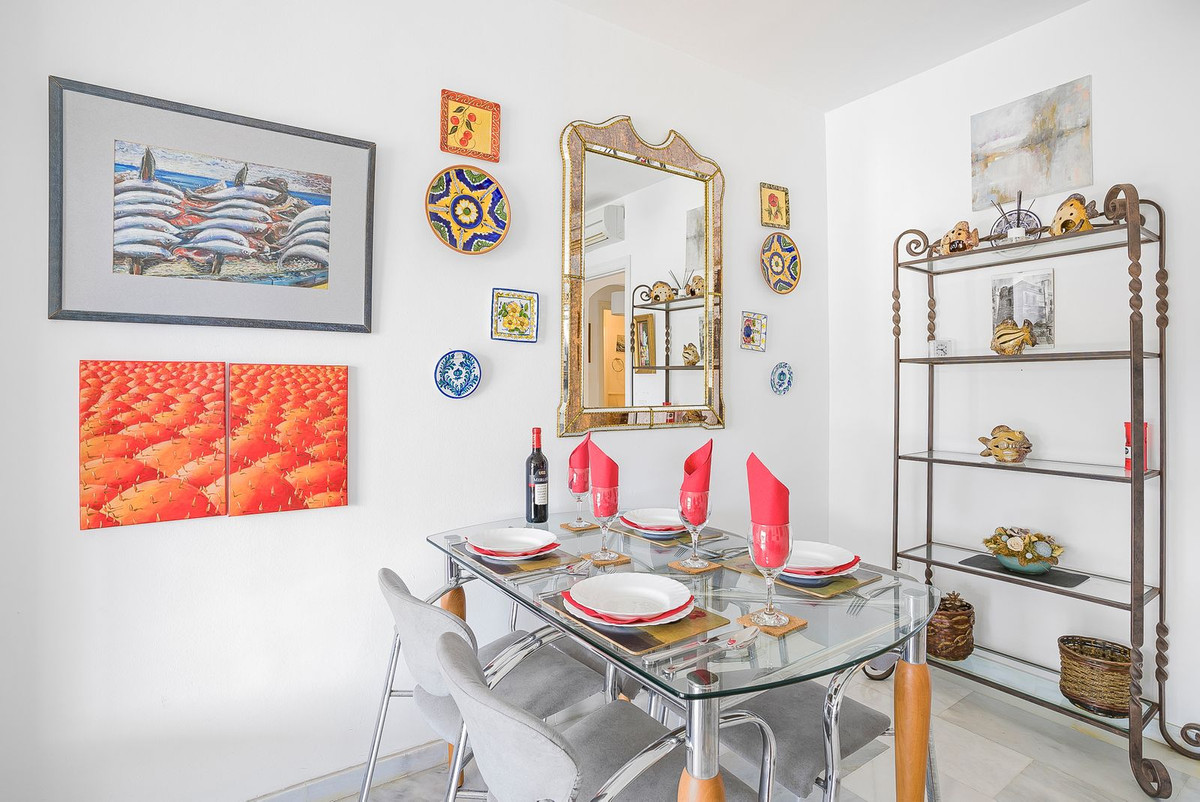 2 Bed Apartment for sale in Calahonda Costa Del Sol, Málaga, Spain