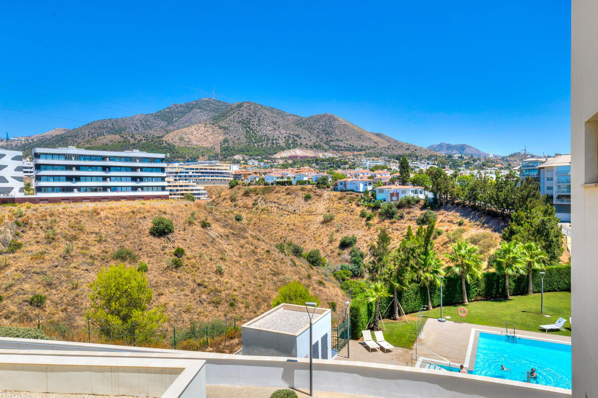 2 Bed Apartment for sale in Fuengirola Costa Del Sol, Málaga, Spain