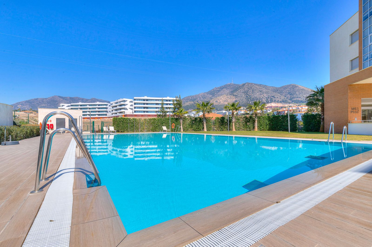 2 Bed Apartment for sale in Fuengirola Costa Del Sol, Málaga, Spain