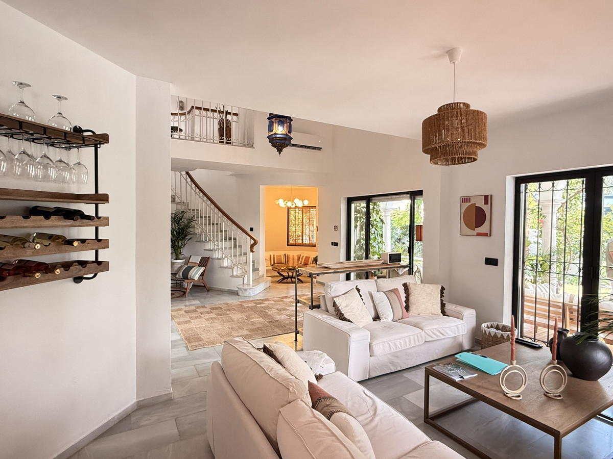 4 Bed Townhouse for sale in Estepona Costa Del Sol, Málaga, Spain