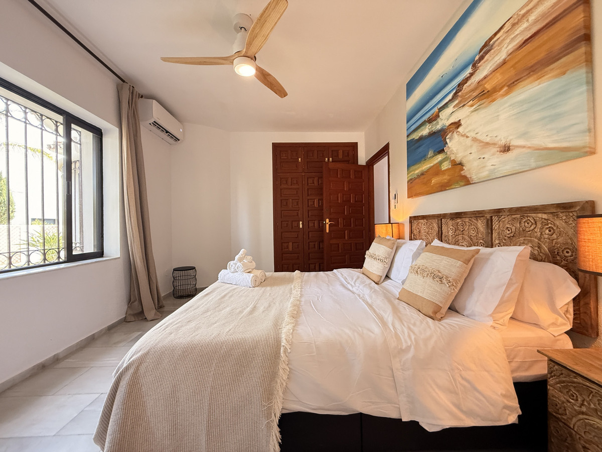 4 Bed Townhouse for sale in Estepona Costa Del Sol, Málaga, Spain