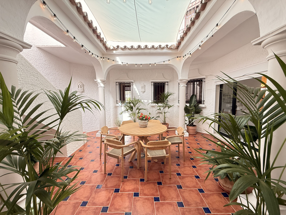 4 Bed Townhouse for sale in Estepona Costa Del Sol, Málaga, Spain
