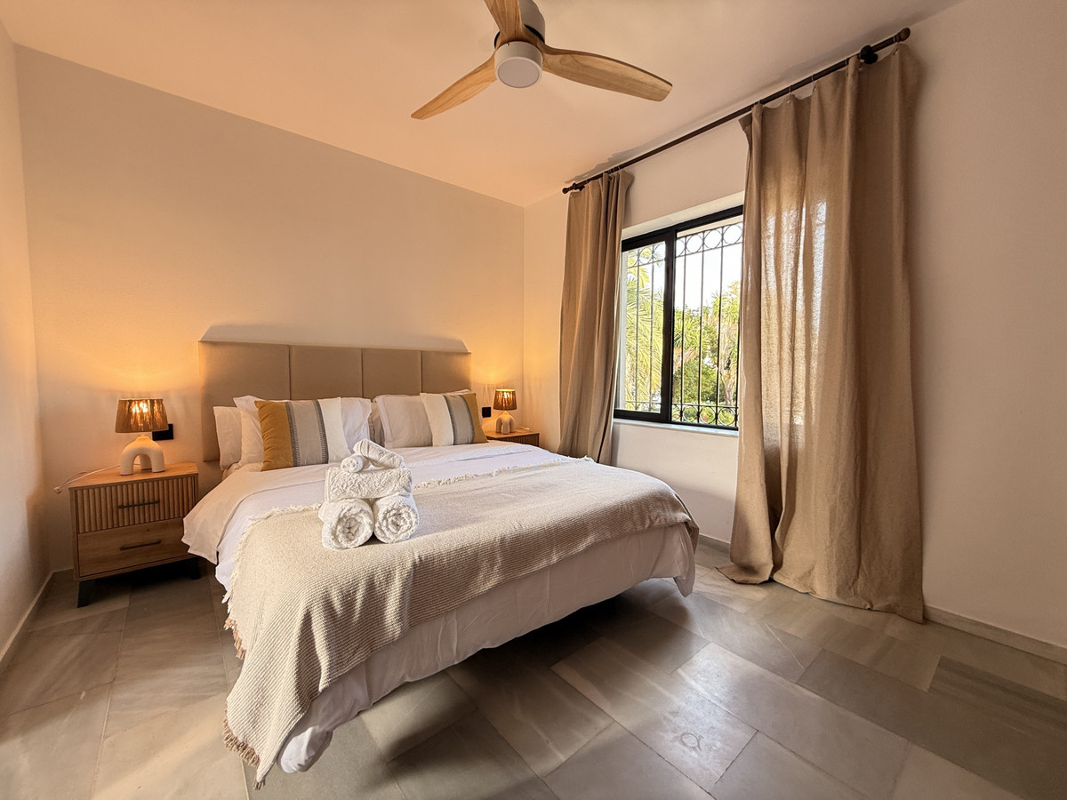 4 Bed Townhouse for sale in Estepona Costa Del Sol, Málaga, Spain