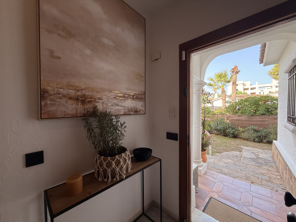 4 Bed Townhouse for sale in Estepona Costa Del Sol, Málaga, Spain