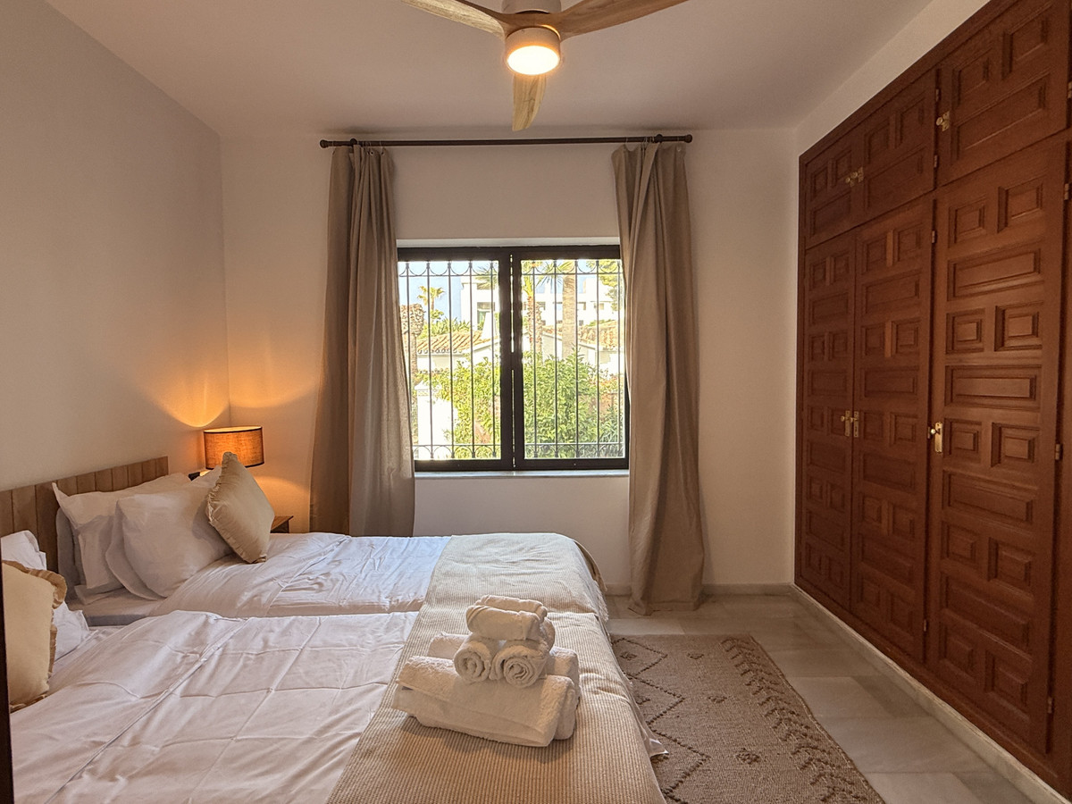 4 Bed Townhouse for sale in Estepona Costa Del Sol, Málaga, Spain