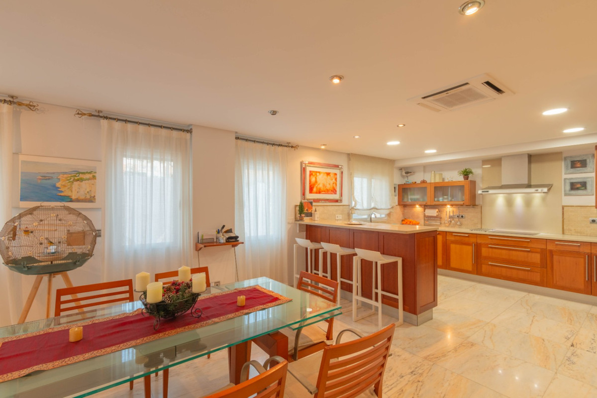 5 Bed Townhouse for sale in Javea Costa Blanca, Alicante, Spain