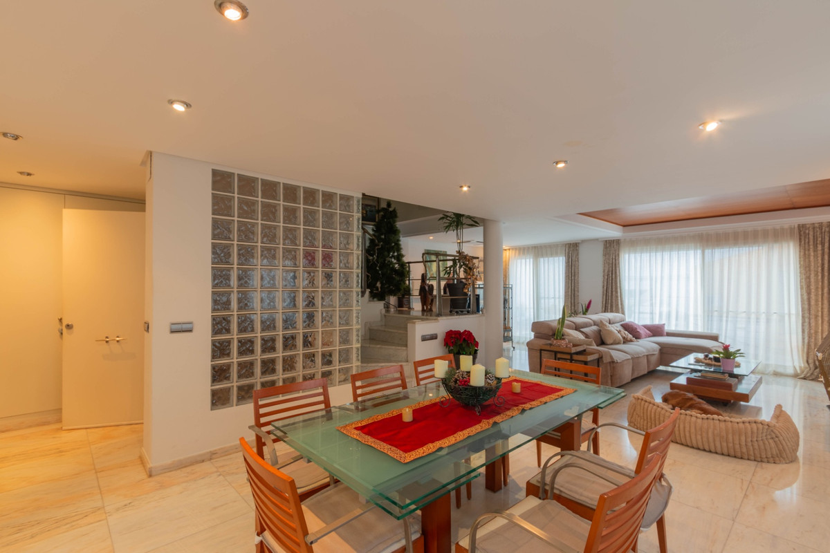 5 Bed Townhouse for sale in Javea Costa Blanca, Alicante, Spain