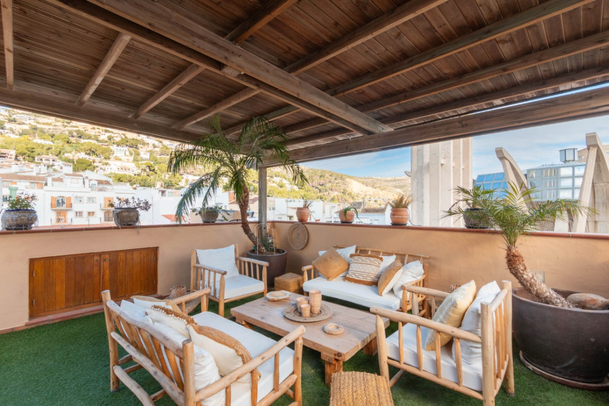 5 Bed Townhouse for sale in Javea Costa Blanca, Alicante, Spain
