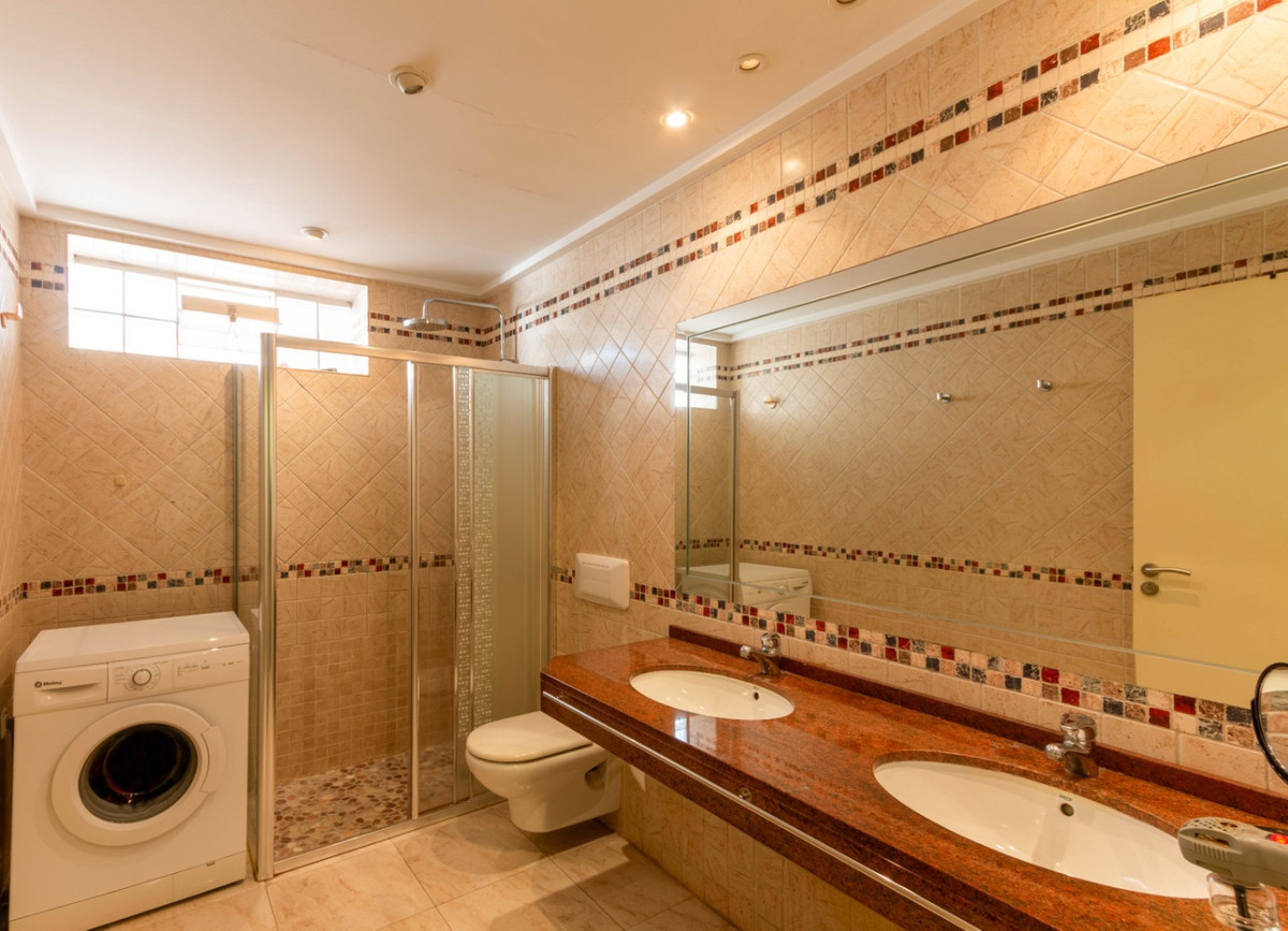 5 Bed Townhouse for sale in Javea Costa Blanca, Alicante, Spain