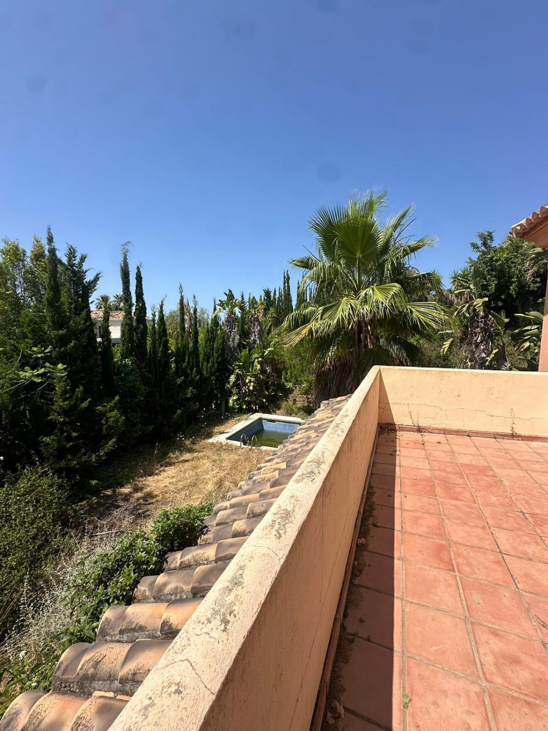 5 Bed Townhouse for sale in Nueva Andalucía Costa Del Sol, Málaga, Spain
