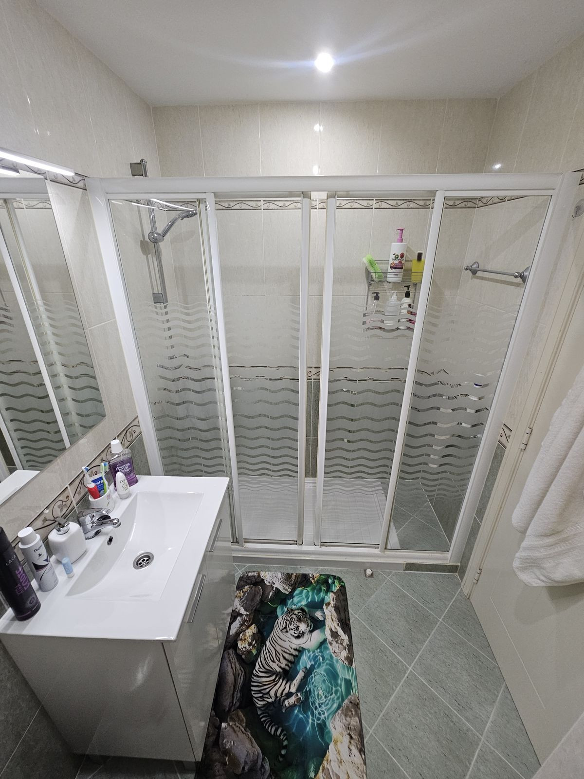 2 Bed Apartment for sale in Calahonda Costa Del Sol, Málaga, Spain