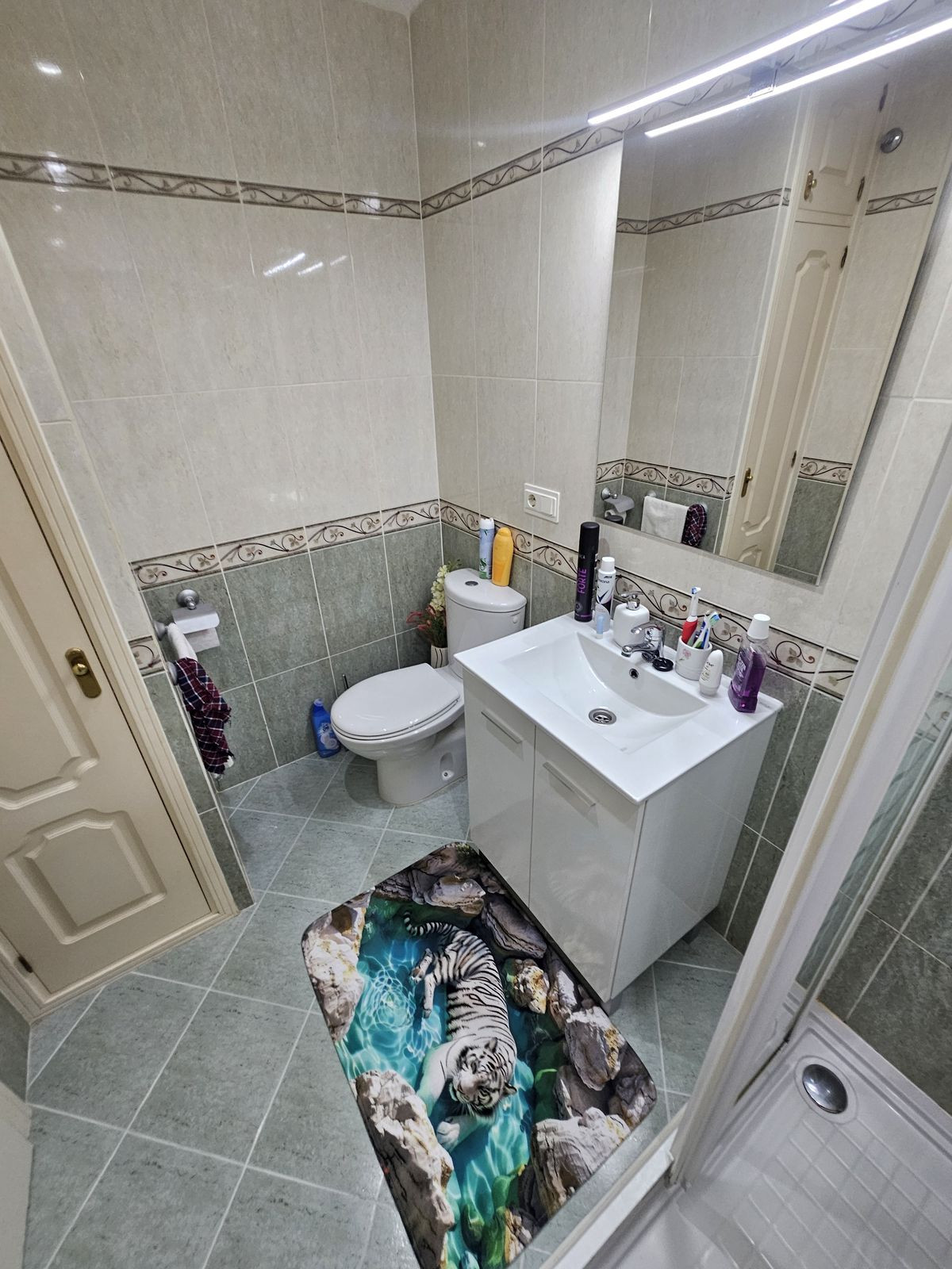 2 Bed Apartment for sale in Calahonda Costa Del Sol, Málaga, Spain