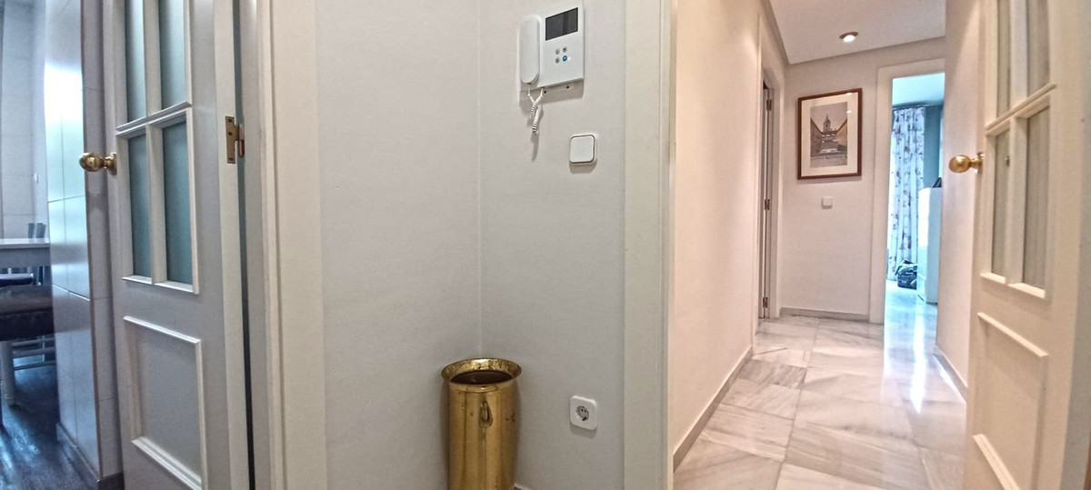 2 Bed Apartment for sale in Marbella Costa Del Sol, Málaga, Spain