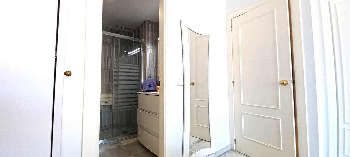 2 Bed Apartment for sale in Marbella Costa Del Sol, Málaga, Spain