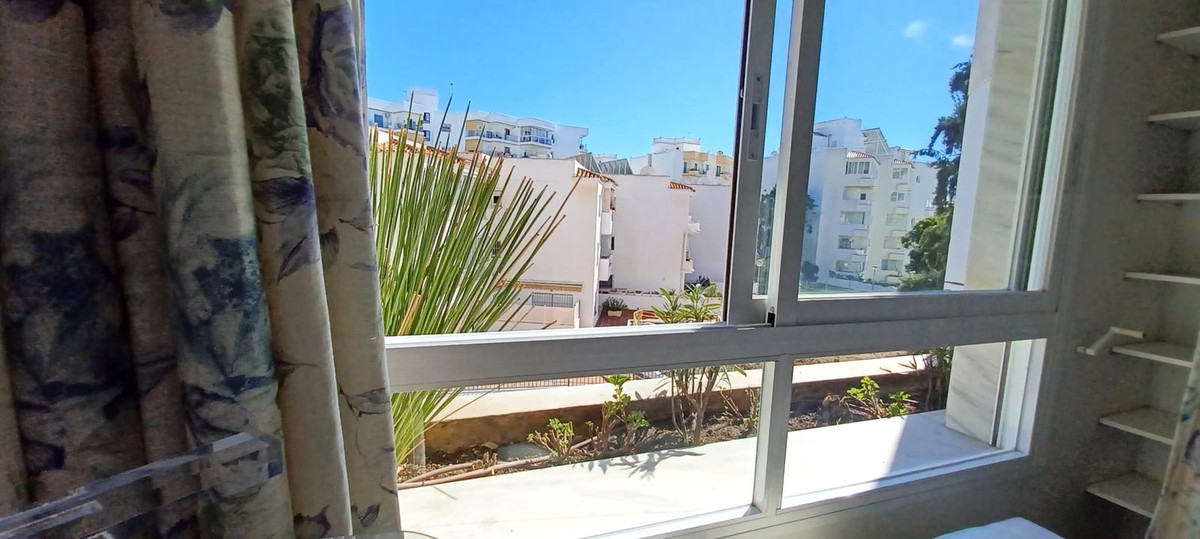 2 Bed Apartment for sale in Marbella Costa Del Sol, Málaga, Spain