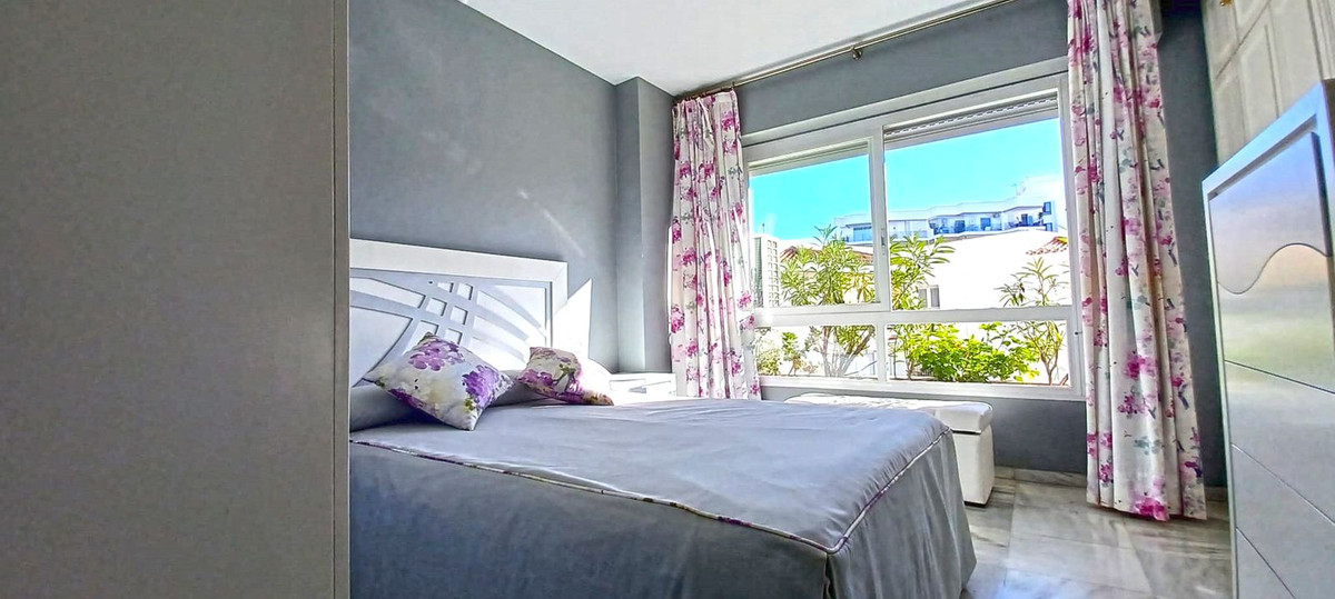 2 Bed Apartment for sale in Marbella Costa Del Sol, Málaga, Spain