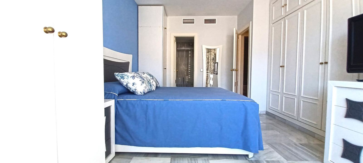 2 Bed Apartment for sale in Marbella Costa Del Sol, Málaga, Spain