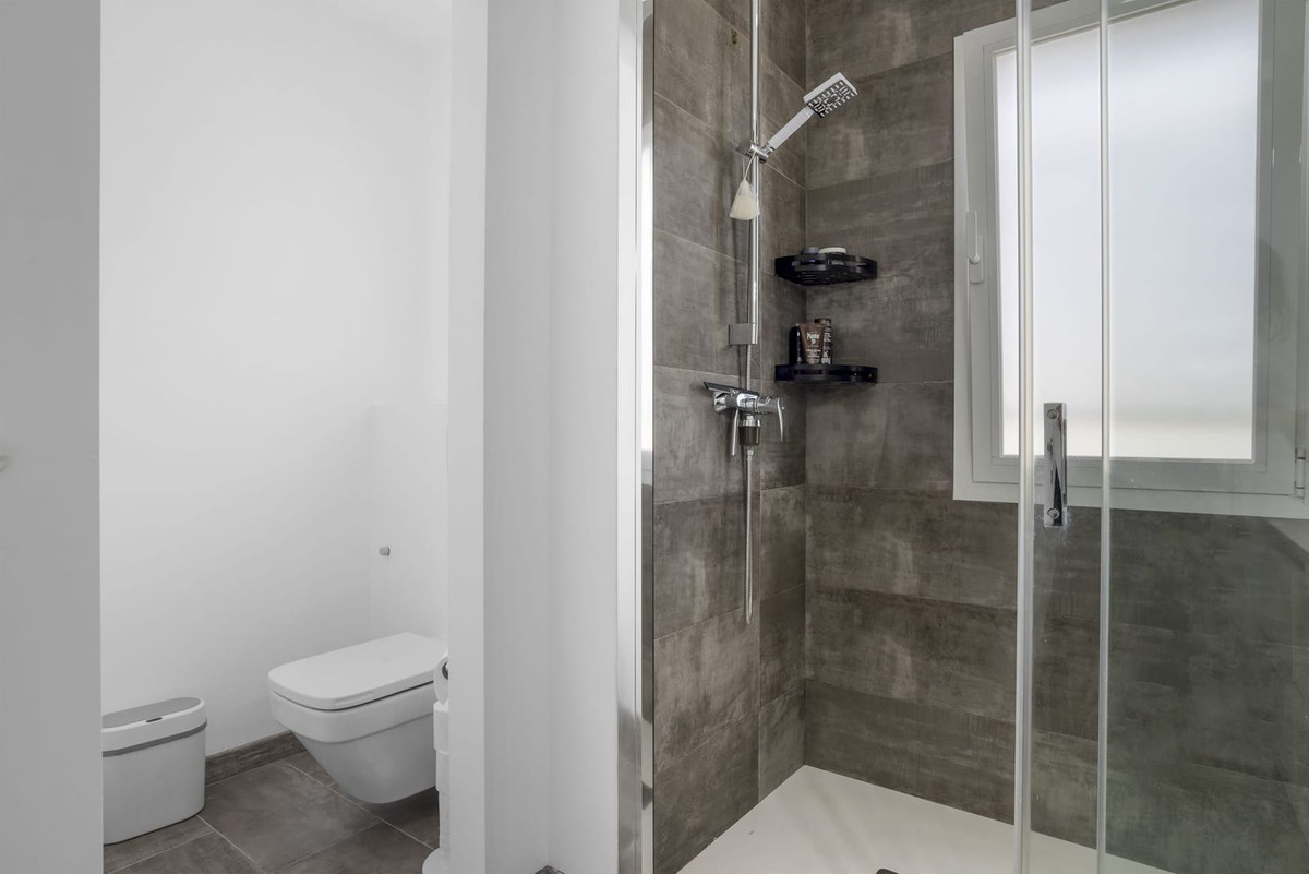 4 Bed Townhouse for sale in Estepona Costa Del Sol, Málaga, Spain