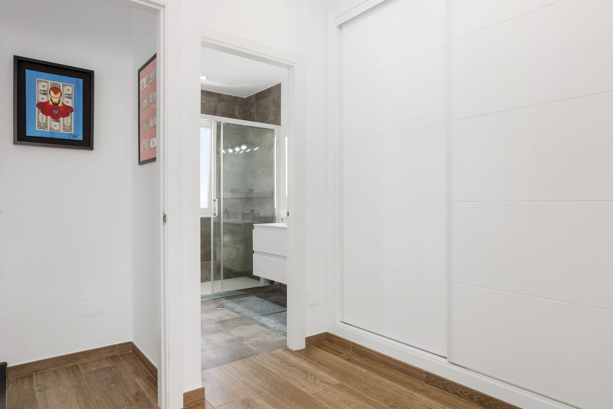 4 Bed Townhouse for sale in Estepona Costa Del Sol, Málaga, Spain