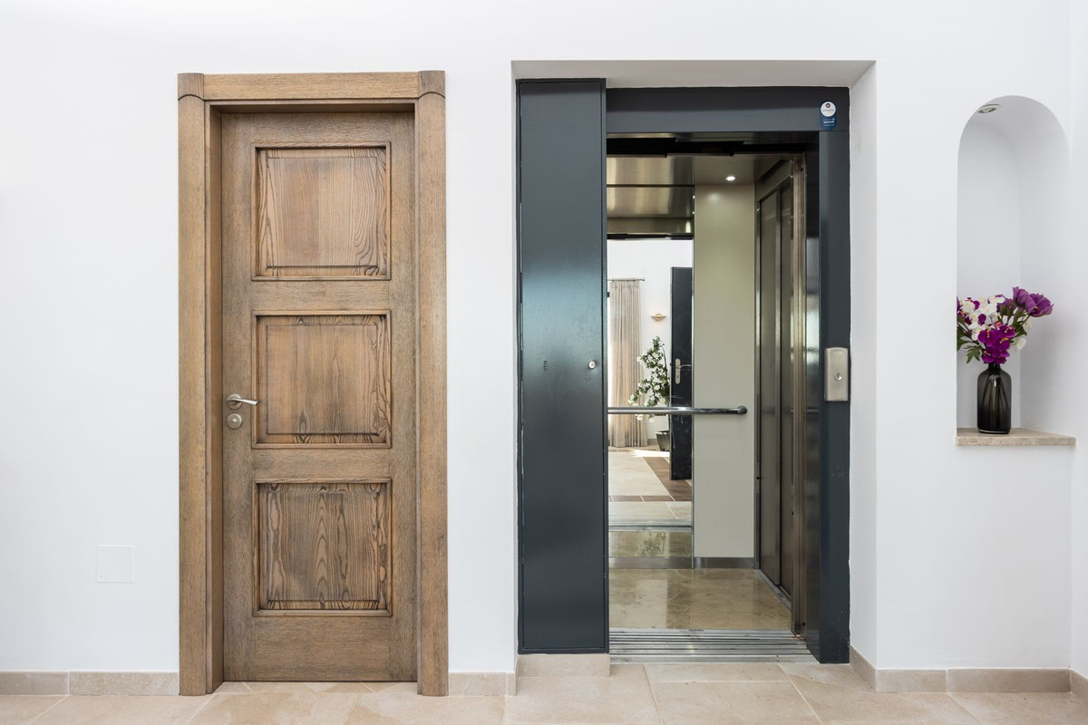 4 Bed Townhouse for sale in Mijas Costa Del Sol, Málaga, Spain