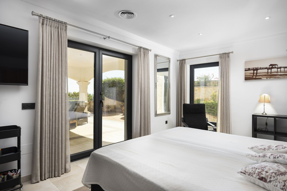 4 Bed Townhouse for sale in Mijas Costa Del Sol, Málaga, Spain