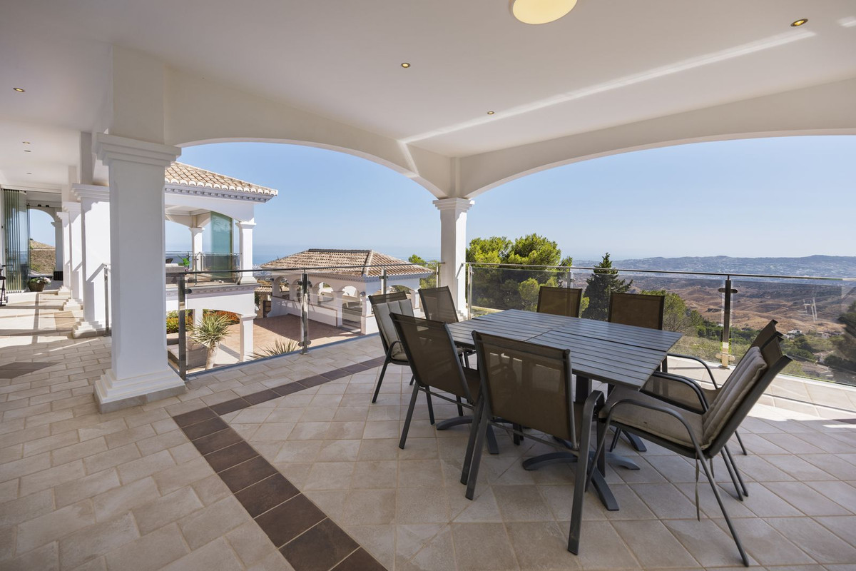 4 Bed Townhouse for sale in Mijas Costa Del Sol, Málaga, Spain