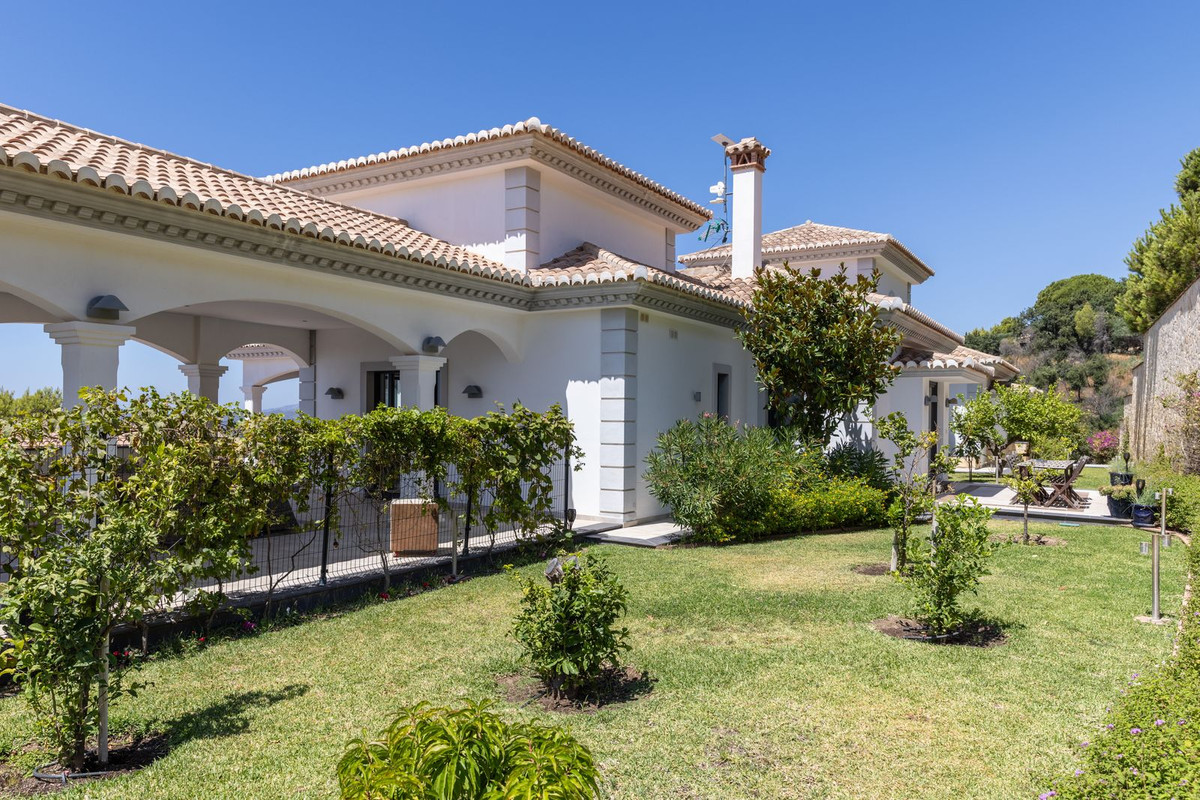 4 Bed Townhouse for sale in Mijas Costa Del Sol, Málaga, Spain
