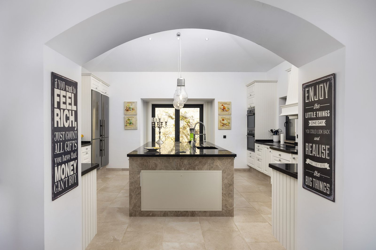 4 Bed Townhouse for sale in Mijas Costa Del Sol, Málaga, Spain