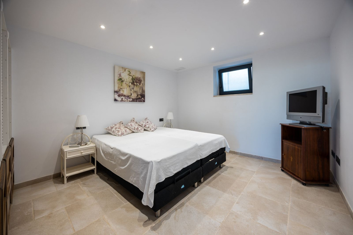 4 Bed Townhouse for sale in Mijas Costa Del Sol, Málaga, Spain