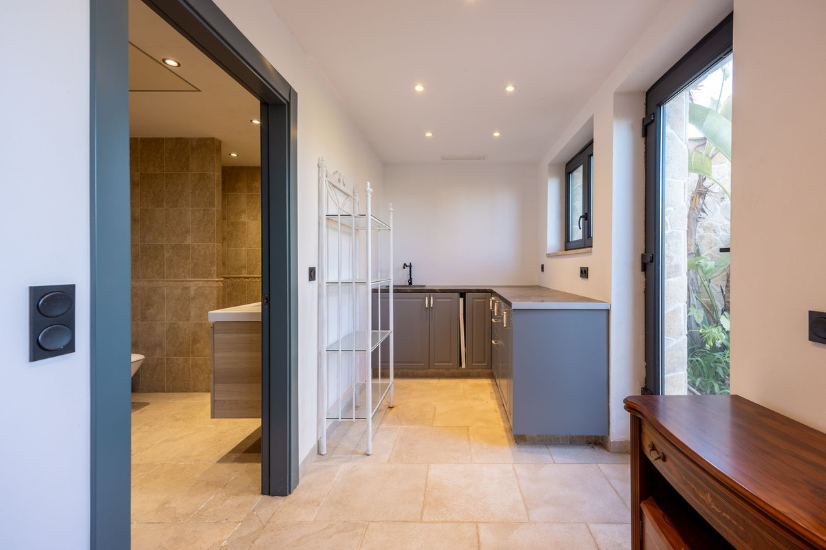 4 Bed Townhouse for sale in Mijas Costa Del Sol, Málaga, Spain