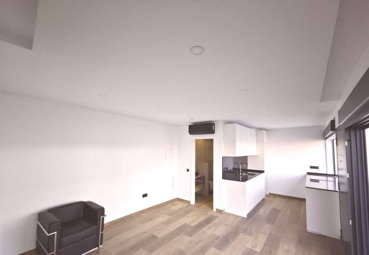 4 Bed Townhouse for sale in El Coto Costa Del Sol, Málaga, Spain