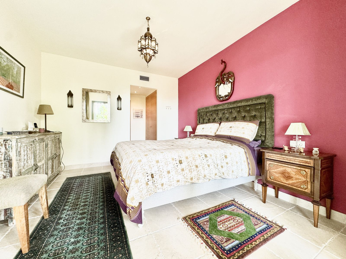 3 Bed Apartment for sale in Los Flamingos Costa Del Sol, Málaga, Spain