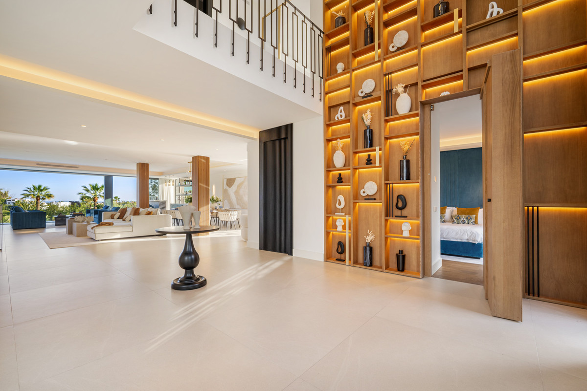 Se vende Villa - Chalet de 6 dormitorios en Costa Del Sol, Málaga, España