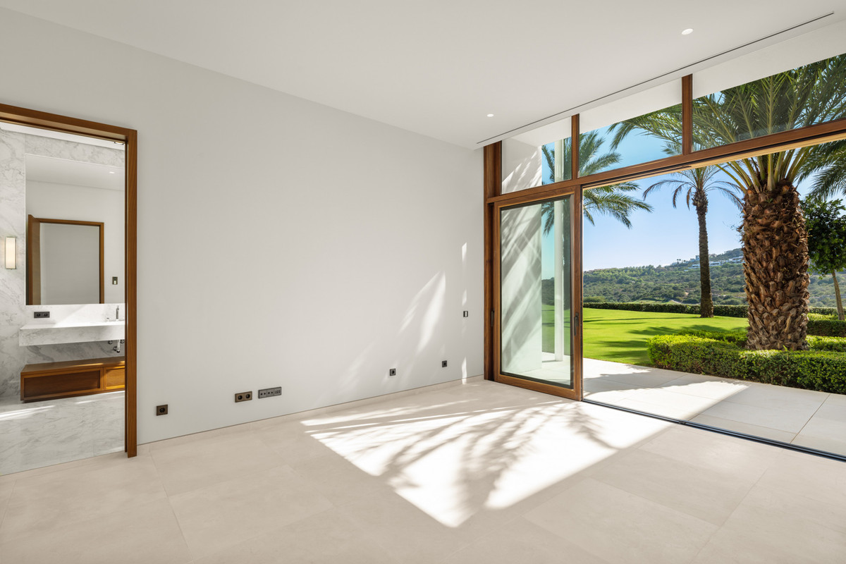 Se vende Villa - Chalet de 6 dormitorios en Costa Del Sol, Málaga, España