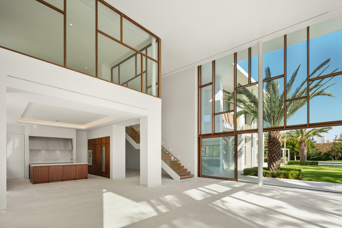 Se vende Villa - Chalet de 6 dormitorios en Costa Del Sol, Málaga, España