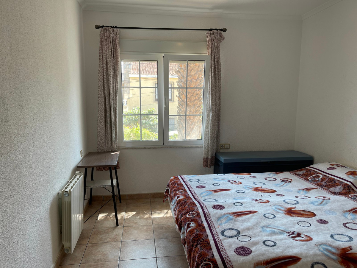 Se vende Villa - Chalet de 6 dormitorios en Costa Blanca, Alicante, España