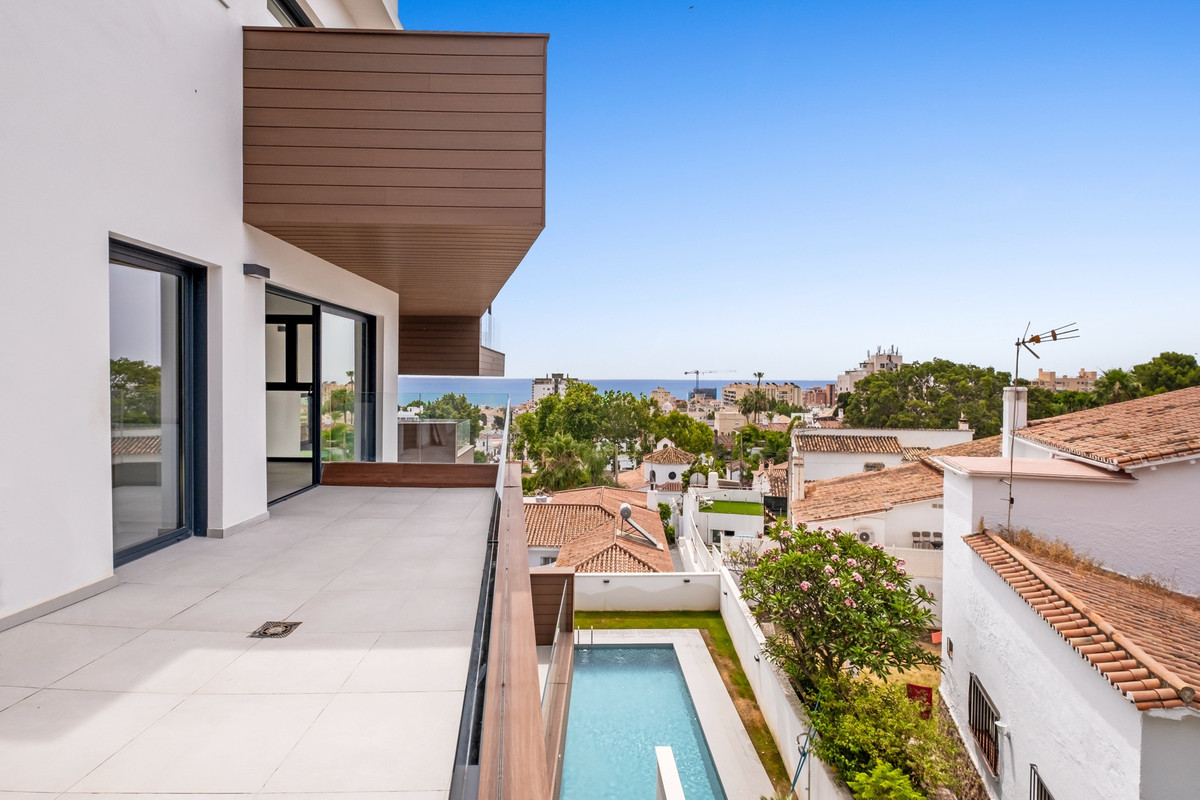 2 Bed Apartment for sale in Montemar Costa Del Sol, Málaga, Spain