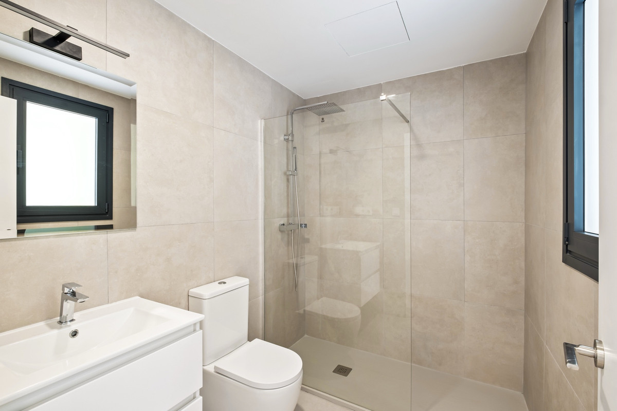 2 Bed Apartment for sale in Montemar Costa Del Sol, Málaga, Spain