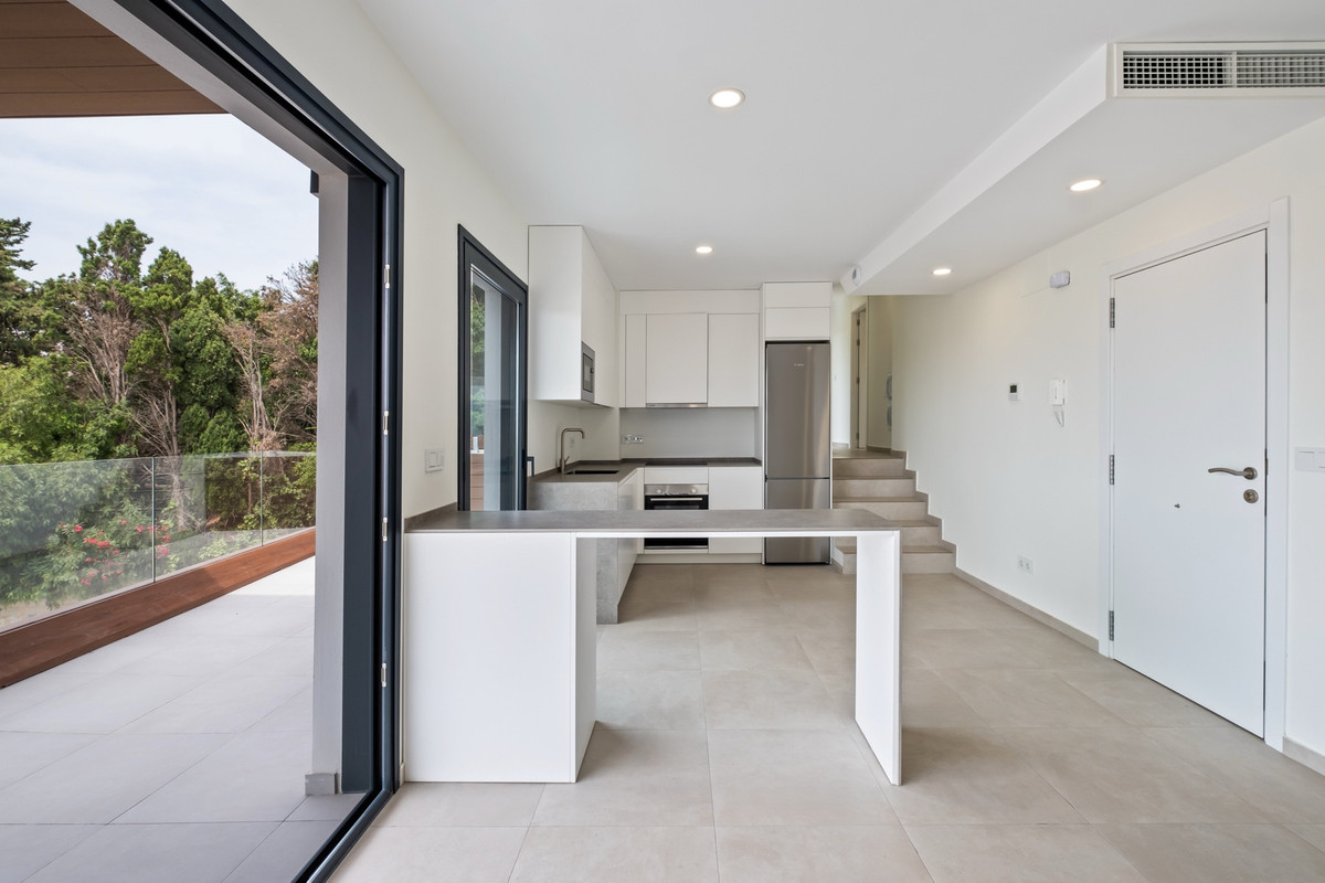 2 Bed Apartment for sale in Montemar Costa Del Sol, Málaga, Spain