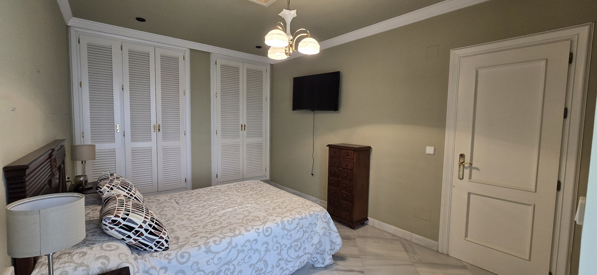 4 Bed Apartment for sale in Torremolinos Centro Costa Del Sol, Málaga, Spain
