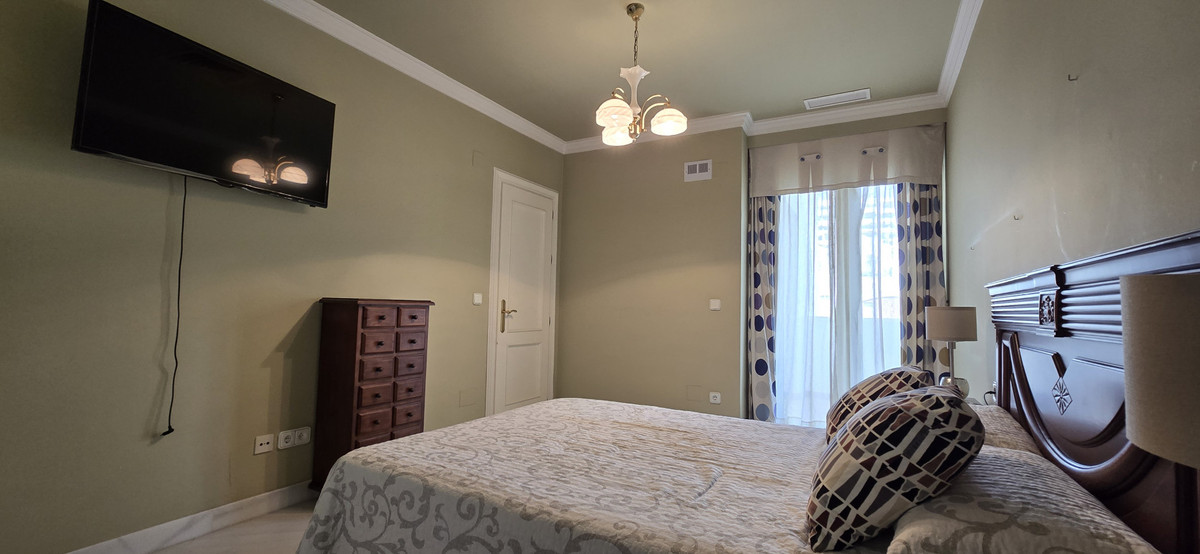 4 Bed Apartment for sale in Torremolinos Centro Costa Del Sol, Málaga, Spain