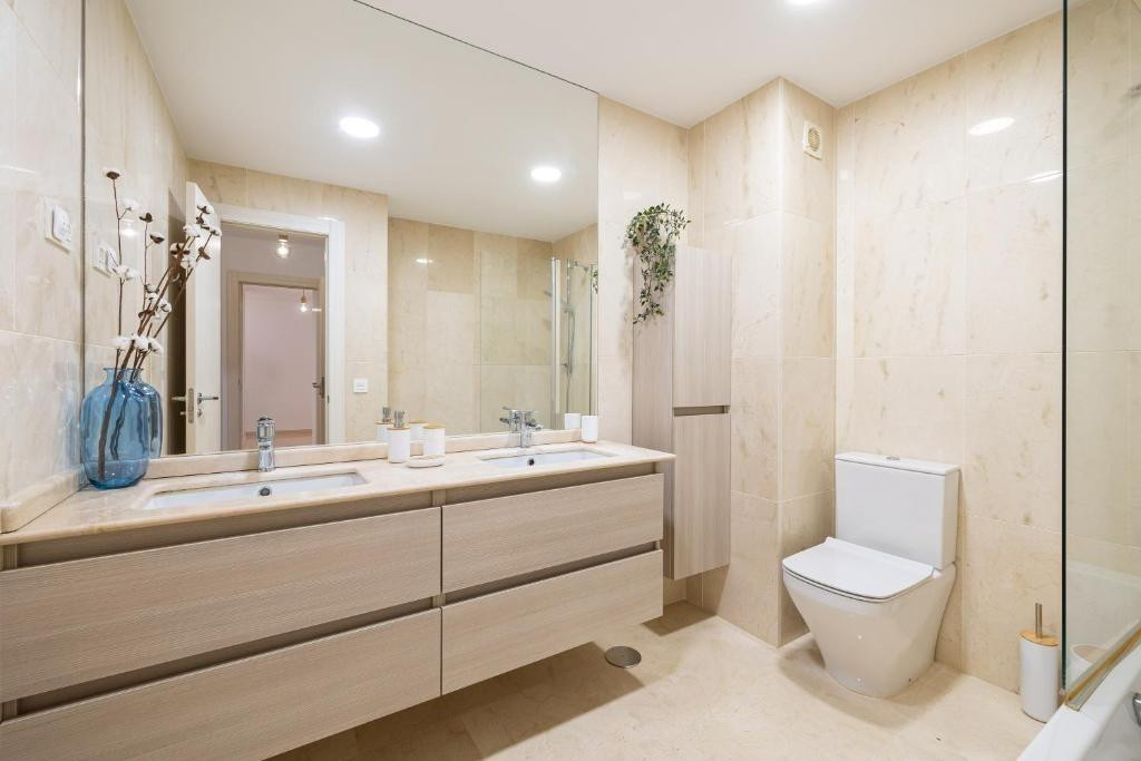 Se vende Apartamento Planta Media de 3 dormitorios en Costa Del Sol, Málaga, España