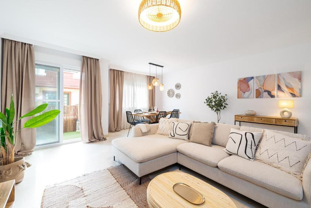 Se vende Apartamento Planta Media de 3 dormitorios en Costa Del Sol, Málaga, España