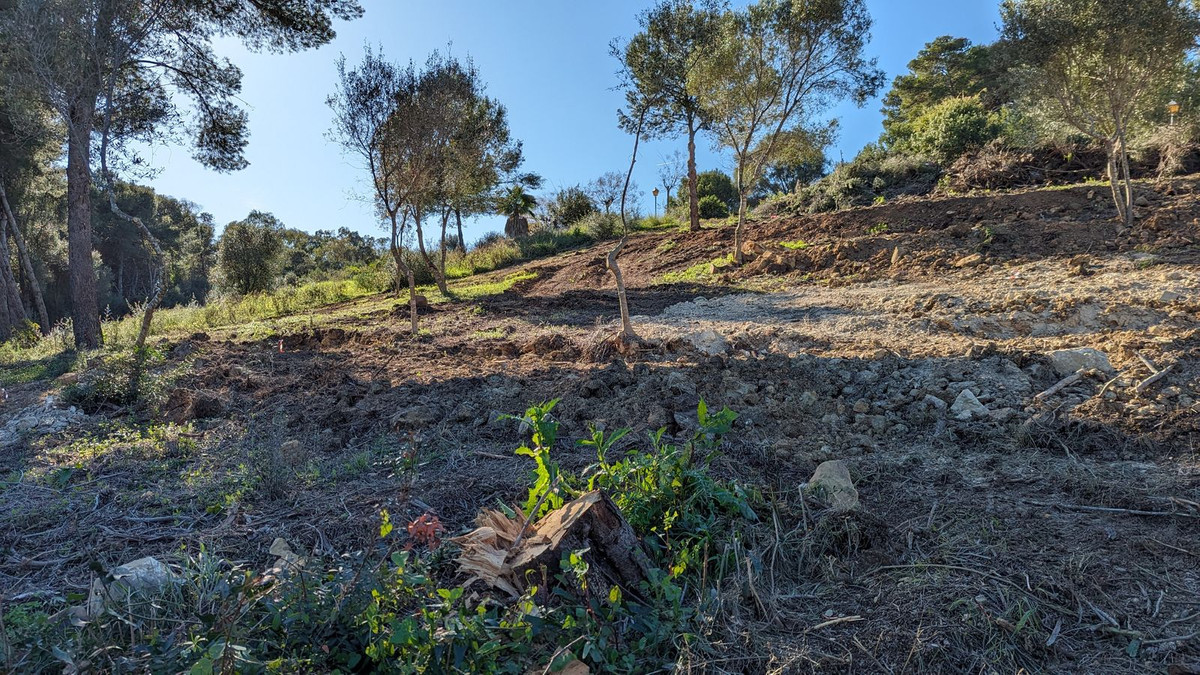 Se vende Terreno Urbano  en Costa Del Sol, Cadiz, España