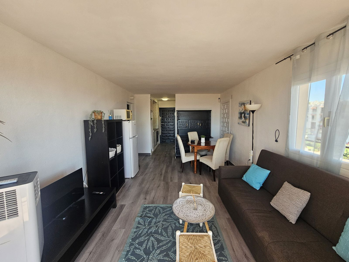 Se vende Apartamento Planta Media de 1 dormitorios en Costa Del Sol, Málaga, España