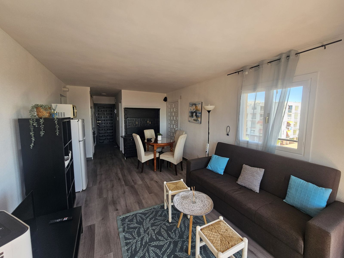 Se vende Apartamento Planta Media de 1 dormitorios en Costa Del Sol, Málaga, España