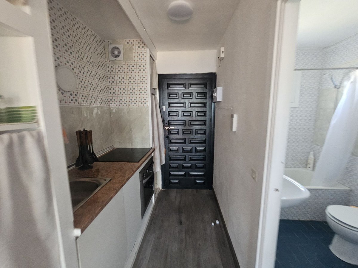 Se vende Apartamento Planta Media de 1 dormitorios en Costa Del Sol, Málaga, España