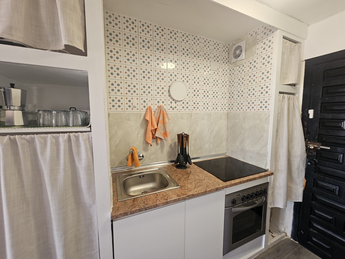 Se vende Apartamento Planta Media de 1 dormitorios en Costa Del Sol, Málaga, España